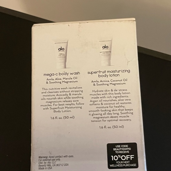 Alo Yoga Body Duo Brand New in Box! Body Wash and Body Lotion Duo Free gifts! - Picture 4 of 5